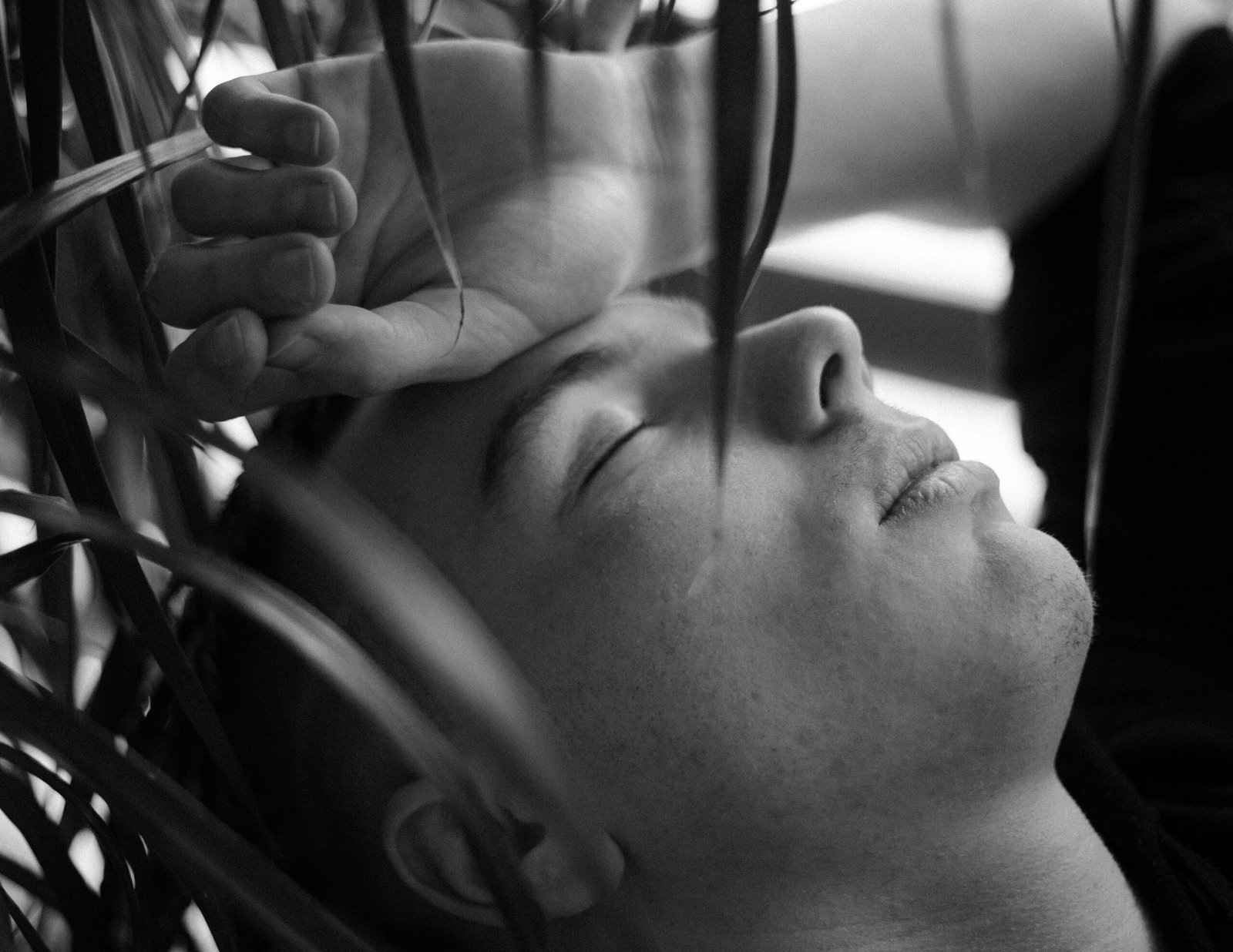 催眠唔係放鬆咁簡單:一套可驗證的催眠治療師臨床修復框架,處理焦慮與驚恐反應